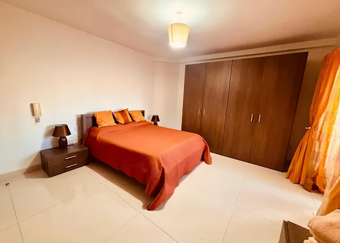 Stunning Seafront With Spectacular Sea Views