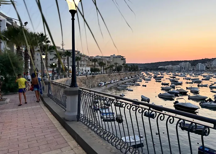 Διαμέρισμα Stunning Seafront With Spectacular Sea Views Σεντ Πόλς Μπέι